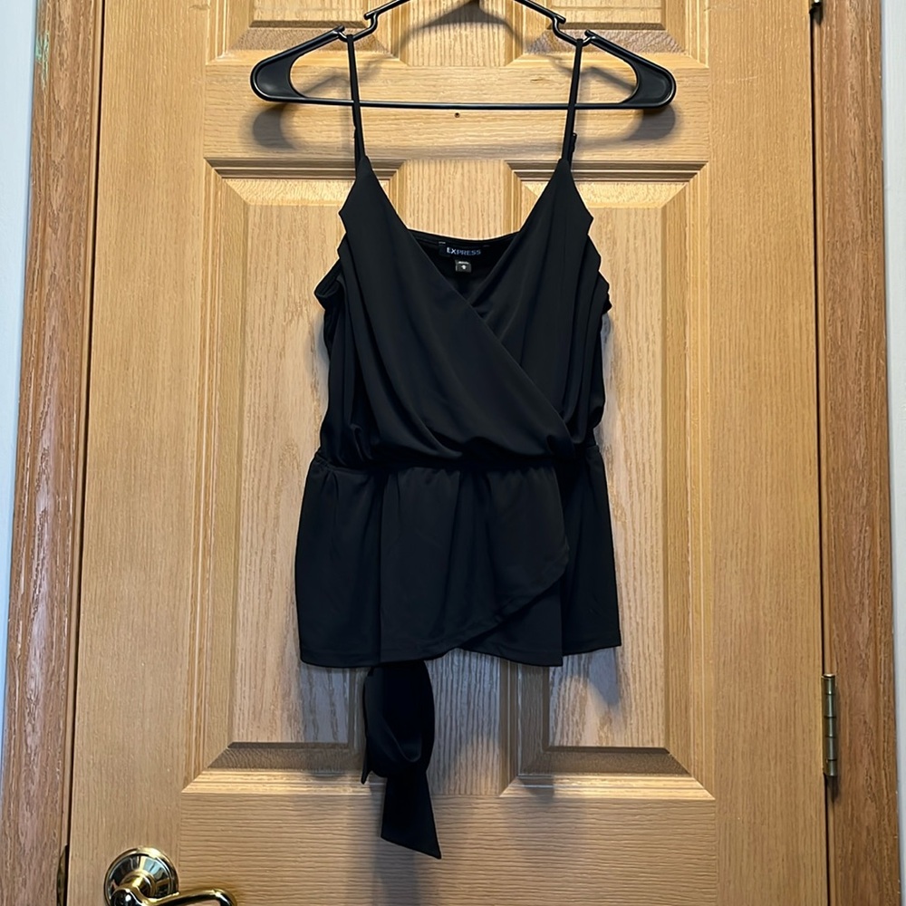Express tie tank top